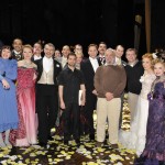 _lnm4177-all-the-staff-surrounding-stephen-sondheim-and-leslie-caron-marie-noelle-robert-foto-marie-noelle-robert All the staff surrounding Stephen Sondheim and Leslie Caron, foto Marie-Noëlle Robert (?)