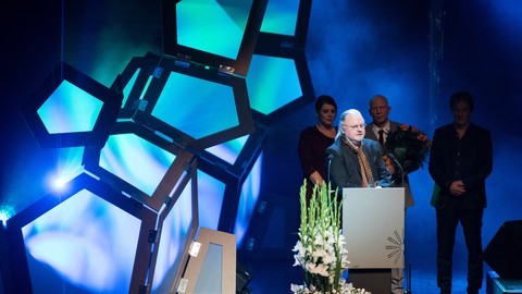 Jon Fosse, received The Nordic Council Litteraure Prize last evening in Reykjavik, Iceland 


<div title=