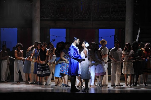 Joaquin Garcia Majias (El Niño) et Luna Manzanares (Carmen) @ Théâtre du Châtelet - Marie-Noëlle Robert
